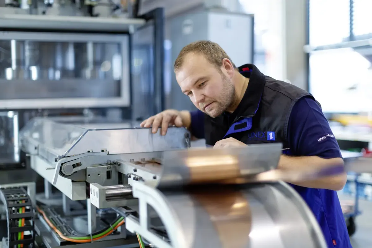 Produktionslinie für UNEX Wärmetauscher
